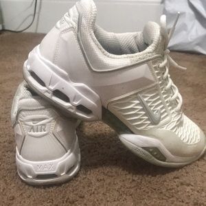 White Nike Air Max Sneakers, Women’s 9.5